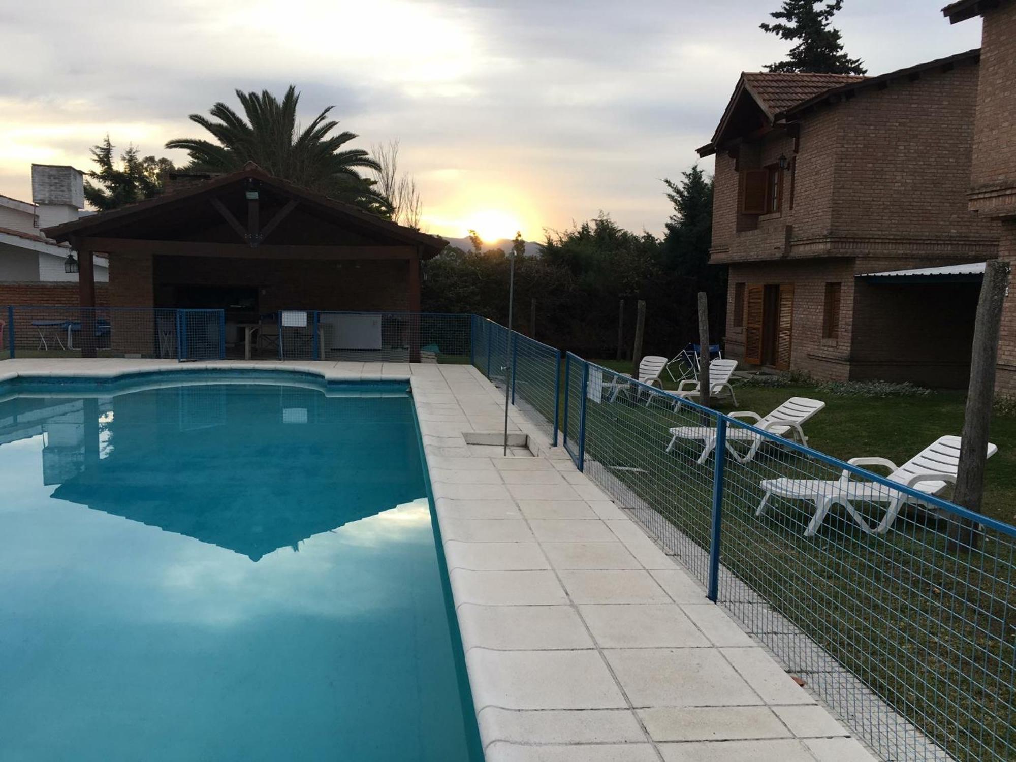 Residencial Del Golf Villa Alta Gracia Luaran gambar